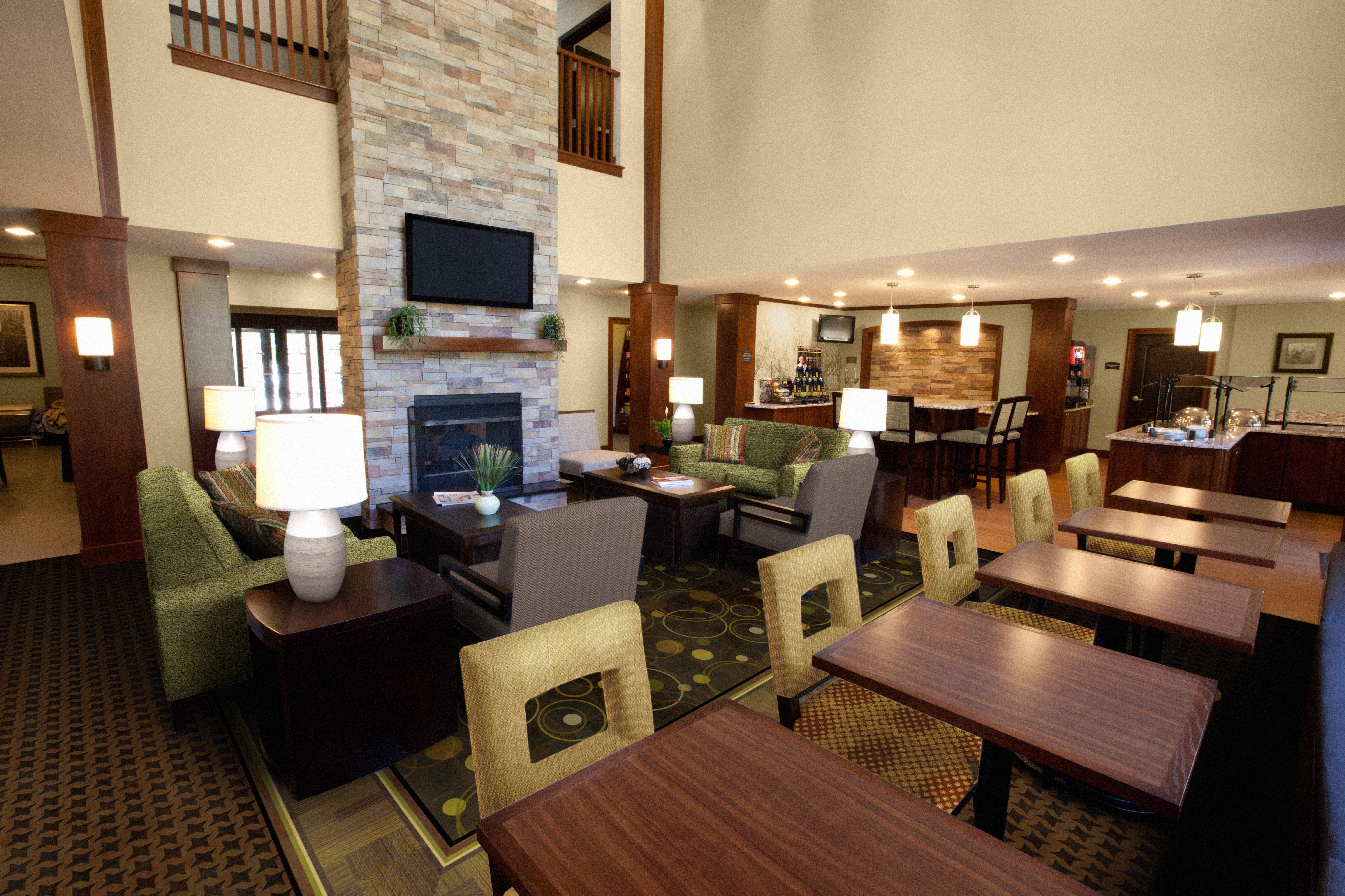 Staybridge Suites - Pittsburgh-Cranberry Township By Ihg Warrendale Extérieur photo