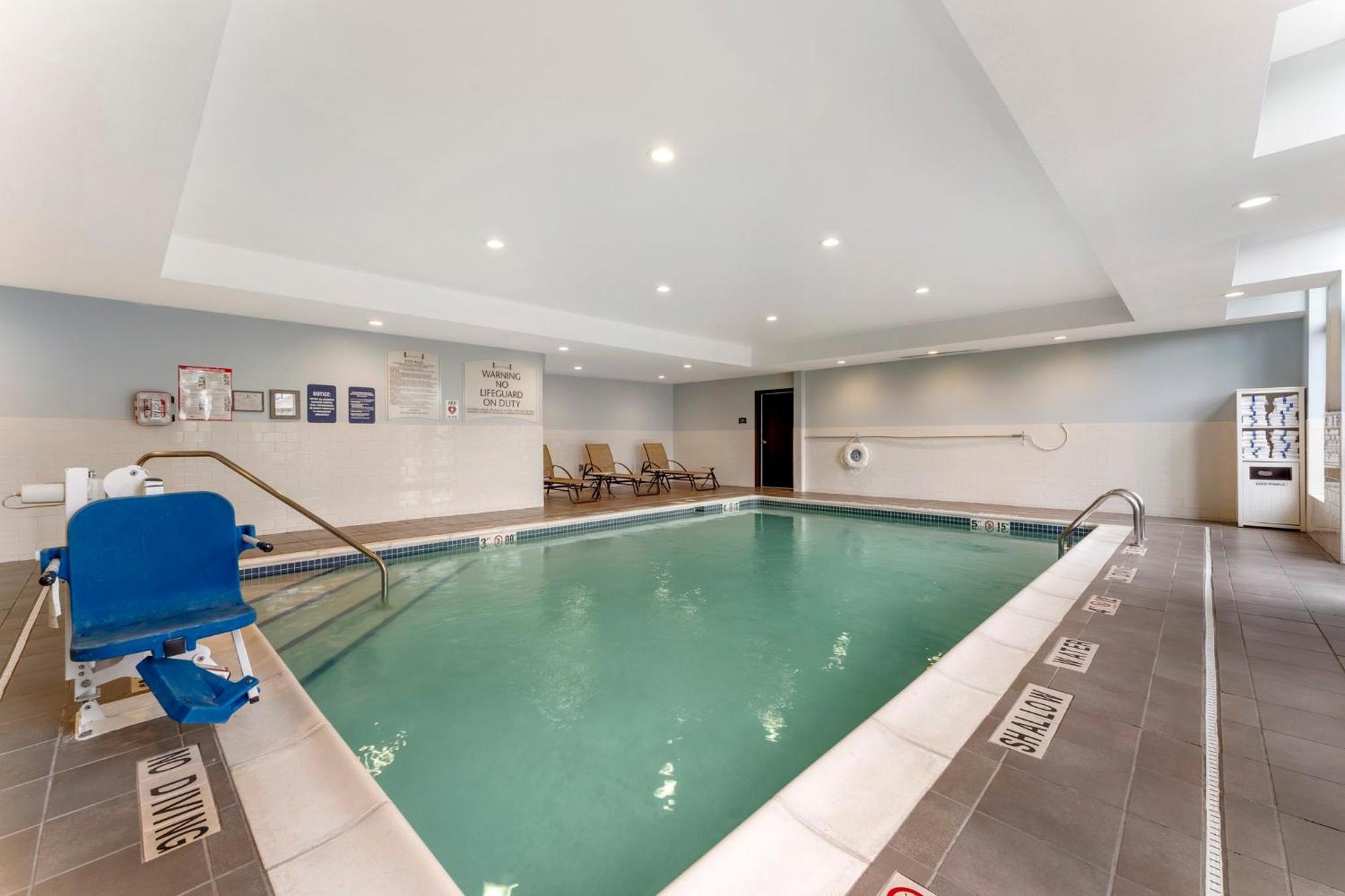 Staybridge Suites - Pittsburgh-Cranberry Township By Ihg Warrendale Extérieur photo